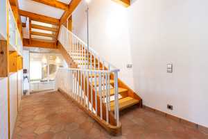 Architektur trifft Lebensqualität! Bungalow-Rarität mit Wellnessbereich und Gartenidylle – Böblingen (Kreis) – Vorschaubild 5