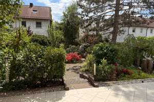 REH in Bestlage mit Gartenparadies- gepflegt, solide, voller Möglichkeiten! – Roth (Kreis) – Vorschaubild 4