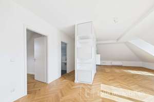 Luxuriöse Dachgeschosswohnung in Berlin-Kladow - 115 m² inkl. Stellplatz und kernsaniert – Die vollständige Adresse der Immobilie erhältst du vom Anbieter., 14089 Kladow, Berlin – Vorschaubild 7
