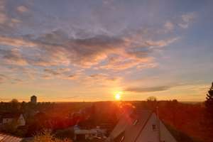 Penthouse-Gefühl in Hellerau: Einzigartige DG-Wohnung m. Fernblick, Loggia & Carport & EBK prov.frei – Die vollständige Adresse der Immobilie erhältst du vom Anbieter., 1109 Hellerau/Wilschdorf, Dresden – Vorschaubild 12
