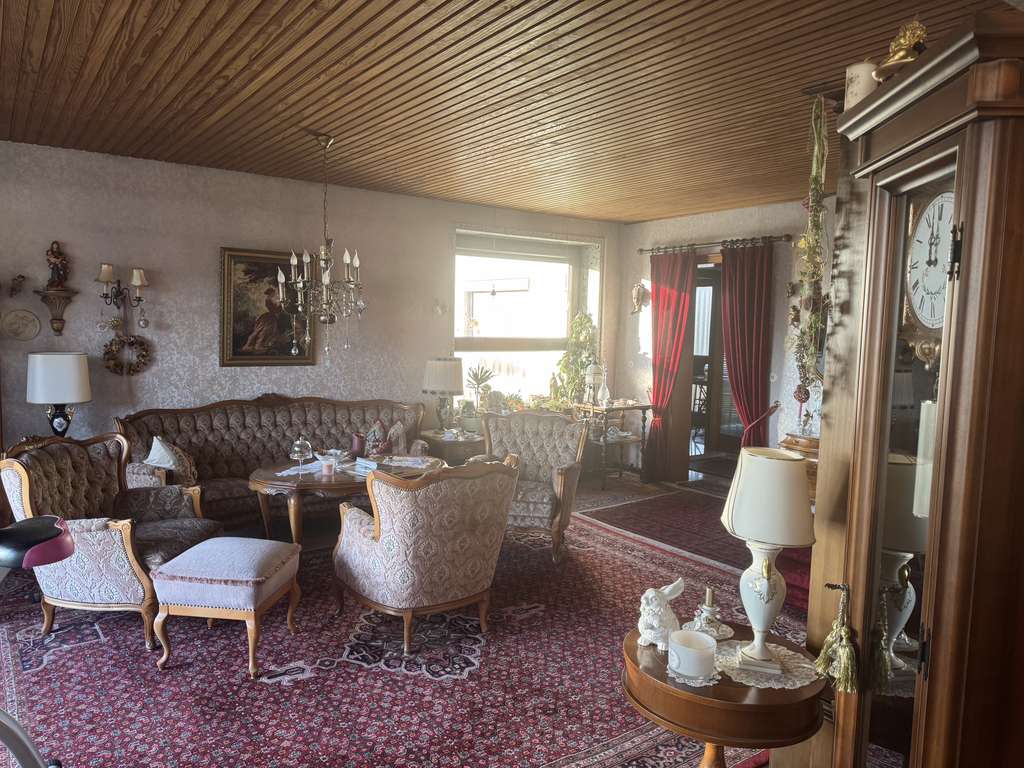 Immobilie in Hargesheim - PROVISIONSFREI!!! Geräumiges 7-Zimmer Einfamilienhaus in Hargesheim mit 178 m² Wohnfläche - Bild 4