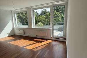Komplett sanierte Nichtraucher Penthousewohnung in ruhiger und doch zentraler Lage – Am Husarendenkmal 27, 22043 Marienthal, Hamburg – Vorschaubild 9