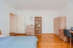 Bezugsfreie Single-Wohnung mit Innenhofblick im Simon-Dach-Viertel – Dirschauer Straße 3, 10245 Friedrichshain, Berlin – Vorschaubild 5