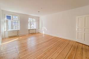 SCHÖNES MOABIT! HELLE UND KLASSISCH SCHÖNE ALTBAUWOHNUNG IN ATTRAKTIVER LAGE! PROVISIONSFREI! – Lübecker Straße 29, 10559 Moabit, Berlin – Vorschaubild 2