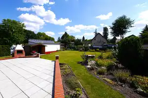 Massiv gebautes, gepflegtes Haus mit großer Sonnenterrasse und sehr schönem Garten – Teltow-Fläming (Kreis) – Vorschaubild 4