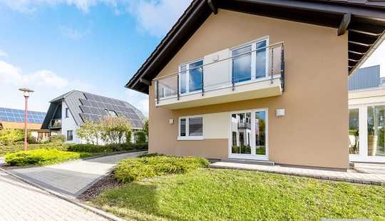 Bild von Freistehendes 2-Familienhaus nebst Dachterrasse und Garage
