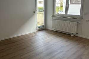 Helle 4-Zimmer Wohnung im 1. OG im Heilbronner Osten in kleiner Wohneinheit – Die vollständige Adresse der Immobilie erhältst du vom Anbieter., 74074 Heilbronn, Heilbronn – Vorschaubild 9