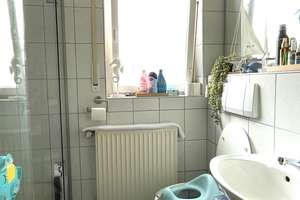 *Zum Einzug bereit*  Reihenendhaus mit Garten, großer Terrasse und Doppelgarage in der Südstadt – Die vollständige Adresse der Immobilie erhältst du vom Anbieter., 88214 Ravensburg – Vorschaubild 13
