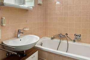 Property thumbnail 9