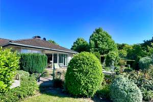 Bad Nenndorf: Großzügiger Bungalow mit traumhaftem Blick ins Schaumburger Land – Die vollständige Adresse der Immobilie erhältst du vom Anbieter., 31542 Bad Nenndorf – Vorschaubild 3