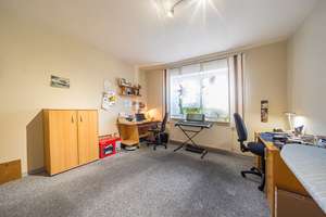 Hochwertiges Zweifamilienhaus mit großem Grundstück in Hatten – Die vollständige Adresse der Immobilie erhältst du vom Anbieter., 26209 Hatten – Vorschaubild 19