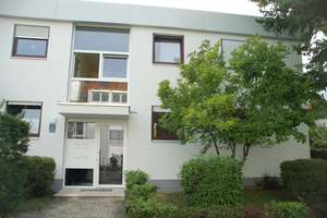 Helle 3-Zimmer-Maisonette-Whg mit Terrasse in Bestlage Forstenried, U-Bahn 2 Min., von privat – Leonistraße 4, 81476 Forstenried, München – Vorschaubild 2