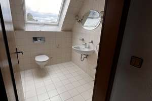 Großzügige Maisonette-Wohnung mit Terrasse und Garage in Dortmund-Hombruch – Baroper Landwehr 10, 44225 Barop, Dortmund – Vorschaubild 13