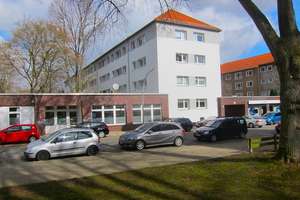 Hans-Porner-Str. 40, 3 R - Praktische 3 Zimmer Wohnung mit Tageslichtbad