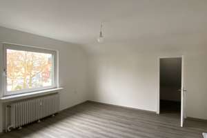 Erstbezug nach Sanierung: freundliche 3-Zimmer-Dachgeschosswohnung in Bochum – Am Geraden Weg 12, 44805 Gerthe, Bochum – Vorschaubild 5
