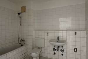 NUR MIT WBS 100/140 MIT BESONDEREM WOHNBEDARF - Familienwohnung in Karow mit Balkon! – Münchehagenstraße 38, 13125 Karow, Berlin – Vorschaubild 6