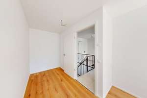 ** Modern. Hochwertig. Außergewöhnlich: Exklusive Maisonette mit Garten, A+ & Tiefgarage ** – Die vollständige Adresse der Immobilie erhältst du vom Anbieter., 85051 Südwest, Ingolstadt – Vorschaubild 8