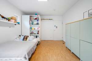 Ihr Zuhause! Tolles Haus, ELW, schöner Garten... – Die vollständige Adresse der Immobilie erhältst du vom Anbieter., 93053 Oberisling-Graß, Regensburg – Vorschaubild 19