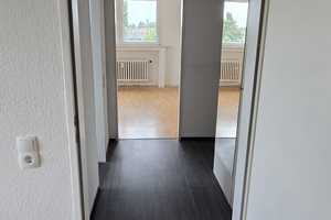 Sehr helle schöne 3 Zimmerwohnung im Dachgeschoss! – Windmühlenstrasse 17, 47229 Duisburg – Vorschaubild 10