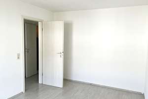 Großzügige 2-Zimmer-Wohnung mit Wintergarten, Aufzug in ruhiger Lage, TG-Stellplatz zusätzlich – Eselsbergsteige 162, 89075 Eselsberg, Ulm – Vorschaubild 6