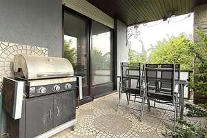 Großzügiges Einfamilienhaus / Bungalow mit Einliegerwohnung und Garten in Friolzheim – Die vollständige Adresse der Immobilie erhältst du vom Anbieter., 71292 Friolzheim – Vorschaubild 4