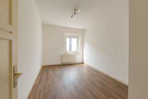 Bi-Mitte (Ost) | Stilvolle 2‑ZKB‑Altbauwohnung – Oststraße 32, 33604 Mitte, Bielefeld – Vorschaubild 2