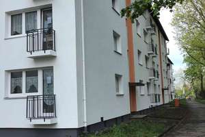 *2-Zimmer-Wohnung mit Balkon in zentraler Lage* – Blumenstr. 89, 47057 Neudorf-Süd, Duisburg – Vorschaubild 1