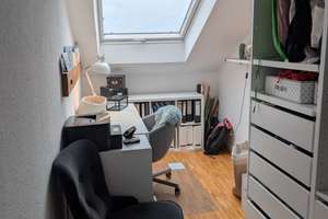 Vollmöblierte, zentrale 2,5- Zimmer Wohnung mit großer Dachterasse  – Die vollständige Adresse der Immobilie erhältst du vom Anbieter., 53113 Gronau, Bonn – Vorschaubild 10