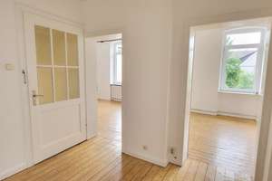 Gepflegte 3,5 Zimmer Wohnung in  Zentrums- & Bahnhofs-Nähe – Die vollständige Adresse der Immobilie erhältst du vom Anbieter., 49084 Schinkel, Osnabrück – Vorschaubild 2