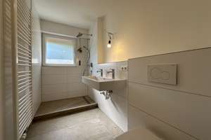 Fast fertig! Exquisite Wohnoase mit Ruhe + Balkon, EBK, Garage uvm. – Die vollständige Adresse der Immobilie erhältst du vom Anbieter., 70186 Gaisburg, Stuttgart – Vorschaubild 3