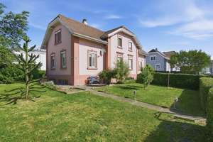Historischer Charme trifft Gemütlichkeit: Doppelhaushälfte mit Kamin & Garten – Die vollständige Adresse der Immobilie erhältst du vom Anbieter., 79618 Rheinfelden (Baden) – Vorschaubild 1