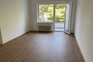 Bezugsfreie 2-Zimmer-Wohnung mit Ostbalkon und Grünblick in ruhiger Reinickendorfer Lage – Quäkerstraße 10, 13403 Reinickendorf (Ortsteil), Berlin – Vorschaubild 3