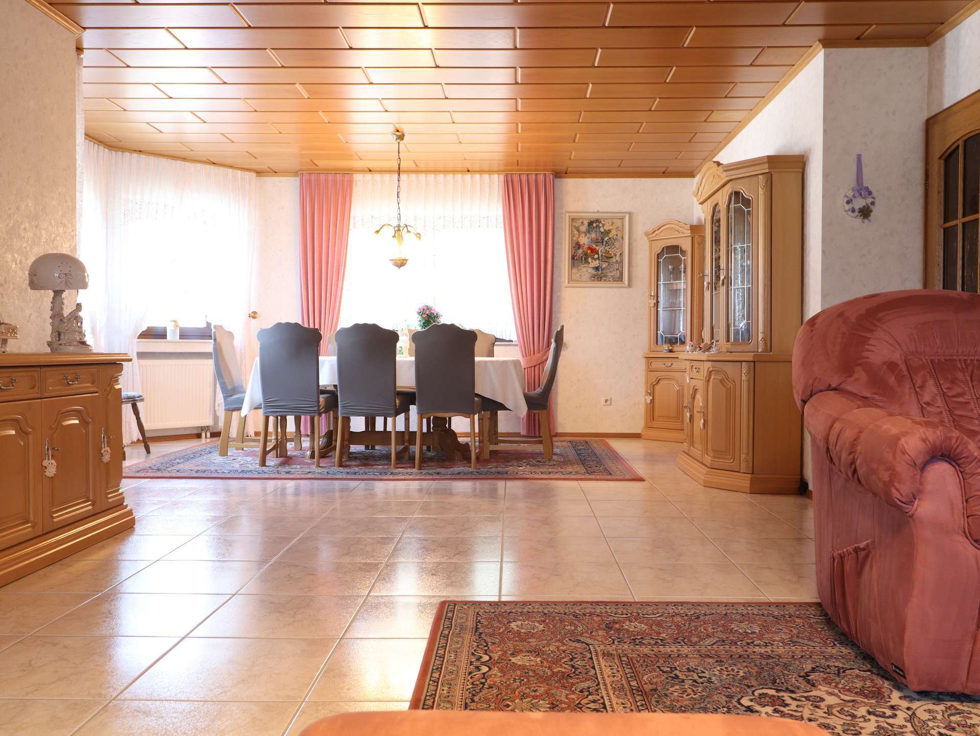 Immobilie in Rheinau - Ruhig gelegenes Mehrgenerationenhaus mit Garten und Vermietungsmöglichkeit - Bild 1