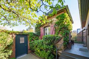 Exklusiv sanierte 5-Zi-City-Oase! Das „Türmchenhaus“ im Herzen von Kaiserswerth! Gartenrefugium! – Die vollständige Adresse der Immobilie erhältst du vom Anbieter., 40489 Kaiserswerth, Düsseldorf – Vorschaubild 25