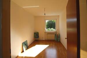 Leben mit Weitblick: Großzügiger Bungalow in Sankt-Augustin- Niederpleis  – Die vollständige Adresse der Immobilie erhältst du vom Anbieter., 53757 Sankt Augustin – Vorschaubild 11