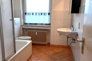 Helle 4 ZKBB Wohnung in zentraler, ruhiger Lage in Bielefeld – 33647 Brackwede, Bielefeld – Vorschaubild 7