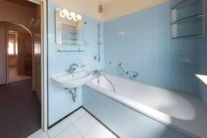 Charmante 3 Zi. -Wohnung mit Loggia und Garage in ruhiger Lage – Die vollständige Adresse der Immobilie erhältst du vom Anbieter., 90449 Röthenbach West, Nürnberg – Vorschaubild 9