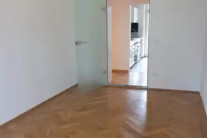 Giesing * WG geeignet * 3 Zimmer * Balkon* – Deisenhofener Strasse 4, 81539 München – Vorschaubild 4