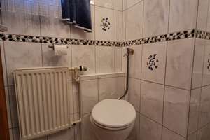 Charmantes Einfamilienhaus mit Wintergarten, Sauna, offenem Büro und vielseitigem Kellerbereich – Die vollständige Adresse der Immobilie erhältst du vom Anbieter., 91757 Treuchtlingen – Vorschaubild 13