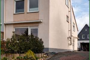 Modernisierte Doppelhaushälfte mit Ost,- u. West-Terrasse, Kamin - in Wermelskirchen – Die vollständige Adresse der Immobilie erhältst du vom Anbieter., 42929 Wermelskirchen – Vorschaubild 22