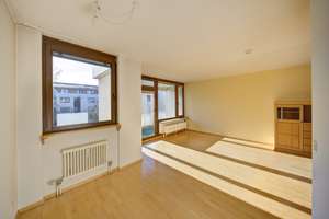 Großzügig und zeitgemäß!
Bevorzugtes Wohnen am Stadtrand! – Die vollständige Adresse der Immobilie erhältst du vom Anbieter., 90455 Kornburg, Worzeldorf, Nürnberg – Vorschaubild 8