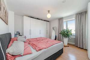 Gepflegte 3-Zimmer-Wohnung mit Balkon in Schwabing – Die vollständige Adresse der Immobilie erhältst du vom Anbieter., 80803 Münchner Freiheit, München – Vorschaubild 3