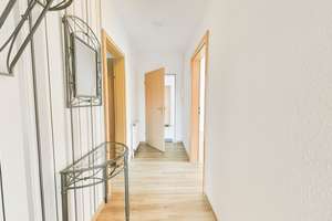 Helle Obergeschosswohnung mit Balkon in zentraler Lage von Westerstede! – Die vollständige Adresse der Immobilie erhältst du vom Anbieter., 26655 Westerstede – Vorschaubild 4