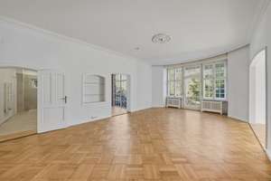 Stilvolle Hochparterre-Wohnung mit Terrasse in herrschaftlicher Villa – Die vollständige Adresse der Immobilie erhältst du vom Anbieter., 12205 Lichterfelde, Berlin – Vorschaubild 1