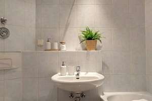 HOMESK - Altbauklassiker mit Potenzial – Sanierungsbedürftige 1-Zimmer-Wohnung in Prenzlauer Berg – Erich-Weinert-Straße 8, 10439 Prenzlauer Berg, Berlin – Vorschaubild 26