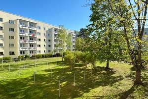 Wohlfühl-Atmosphäre: helle 3-Zi.-Whg. mit Balkon in ruhiger Lage – Feuerbachstraße 6a, 1219 Leubnitz-Neuostra, Dresden – Vorschaubild 11