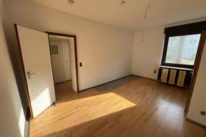 3-Zimmer-Wohnung - provisionsfrei, stadtnah, mit Gestaltungspotential – Eisenstraße 11, 40227 Oberbilk, Düsseldorf – Vorschaubild 11