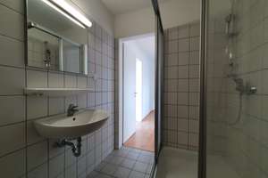 Modern, hell, absolut ruhig, sonnig, Dachbalkon, hervorragende Wärmedämmung, Bj. 1996 – Naumburgstraße 3, 38124 Heidberg-Melverode, Braunschweig – Vorschaubild 5