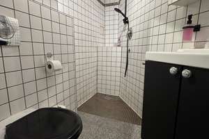 Ruhige 2-Zimmer-Altbauwohnung mit neuer Terrasse und grünem Innenhof – Die vollständige Adresse der Immobilie erhältst du vom Anbieter., 12103 Tempelhof, Berlin – Vorschaubild 6