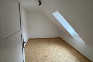 Attraktives Grundstück mit drei kleinen Reihenhäusern in ruhiger Lage von Heidenheim – Scheidemannstr. 76, 89518 Heidenheim (Kreis) – Vorschaubild 6